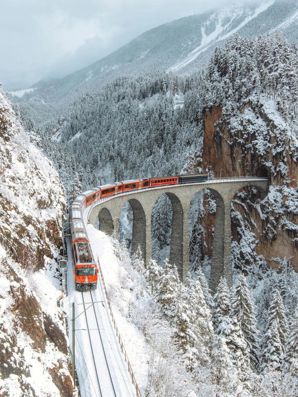 雪國列車(雪國列車第四季)